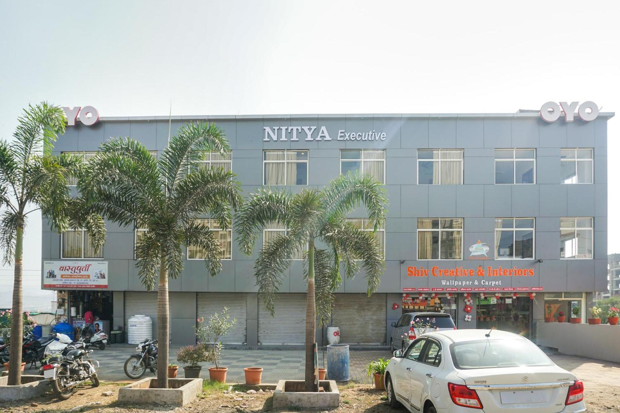Hotel O Nitya Executive Phursungi Exterior foto